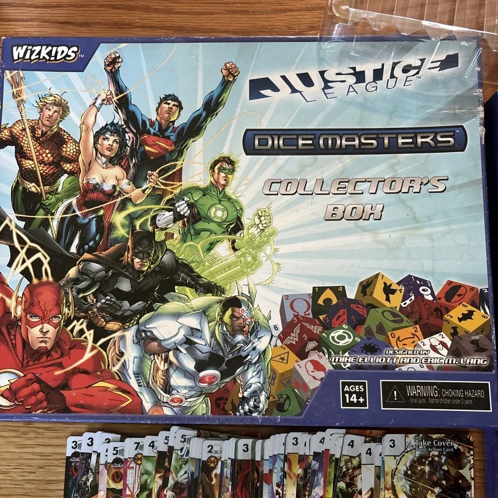 Dice Masters lot (Wiz Kids), Justice League 2015 With Lots Of Extra Cards & Dice